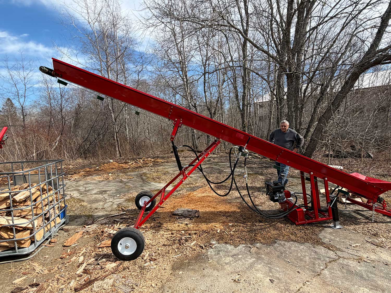 Lil Bandit Deluxe 18’ Wood Conveyor - Image 2